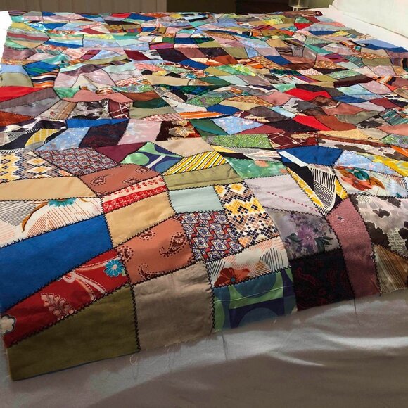 Patchwork quilt top - Picture 5 of 8